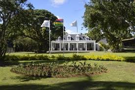 Read more about the article Top Banks in Vacoas-Phoenix 2026 — Reviews, Services, Charges & Customer Ratings